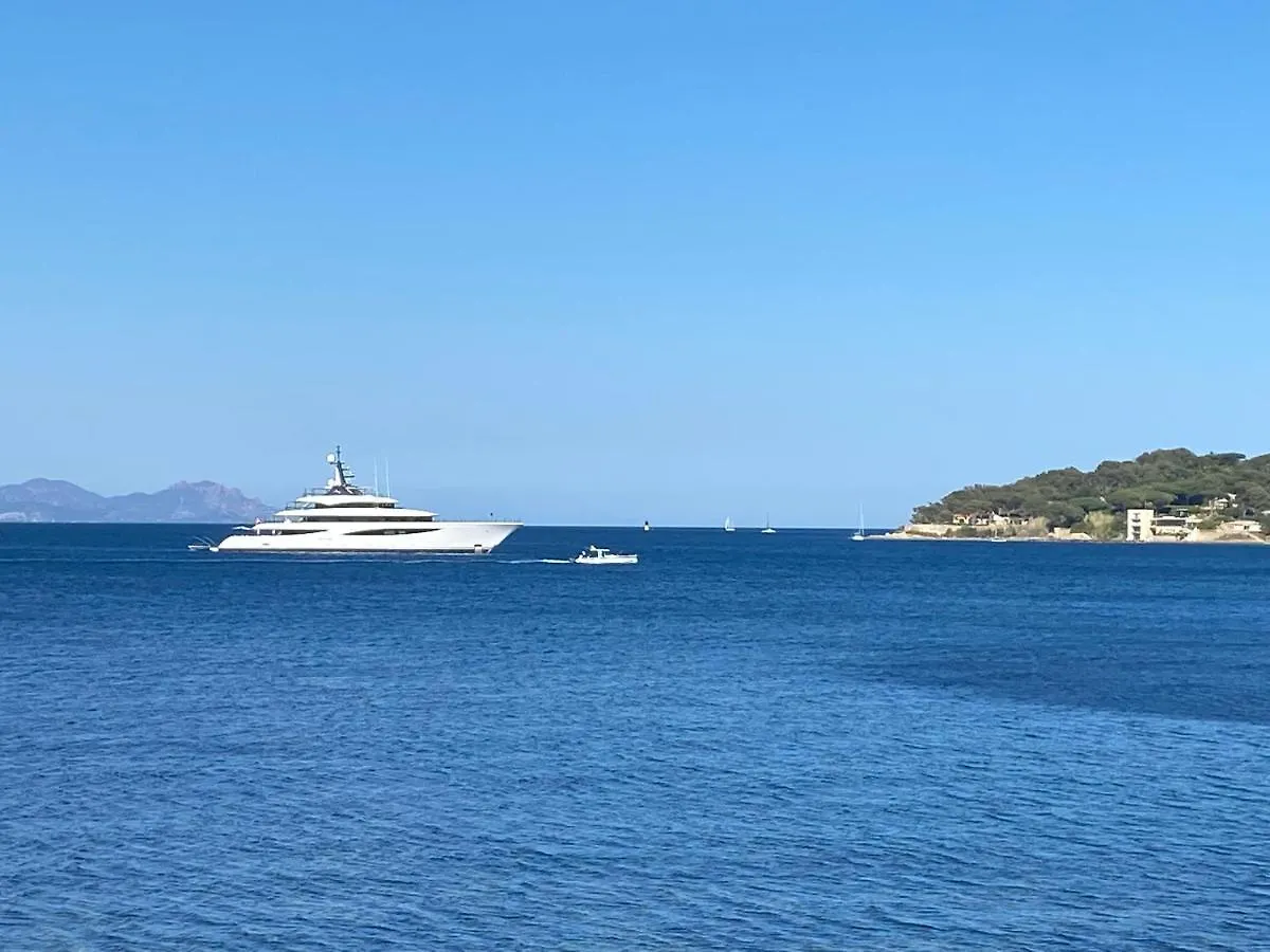 Saint Tropez Spacieux Appartement La Florida 아파트