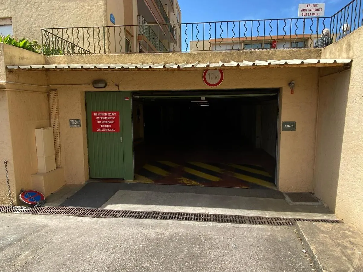 Saint Tropez Spacieux Appartement La Florida
