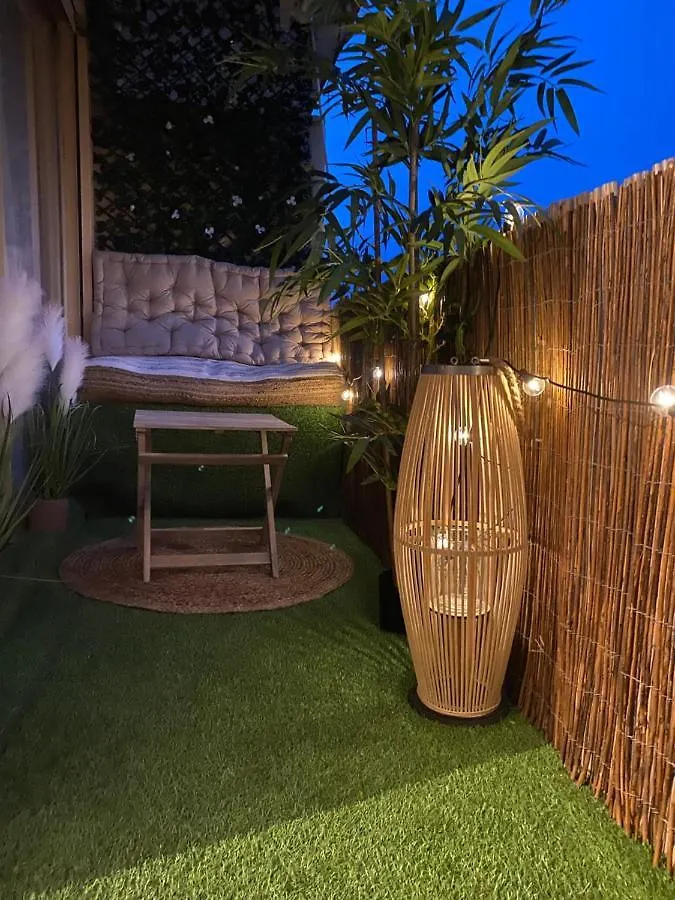 아파트 Saint Tropez Spacieux Appartement La Florida