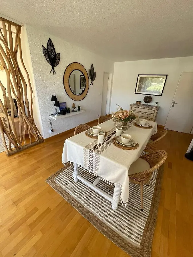 아파트 Saint Tropez Spacieux Appartement La Florida